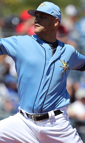 Rays release left-handed reliever Dan Jennings shortly before Opening Day